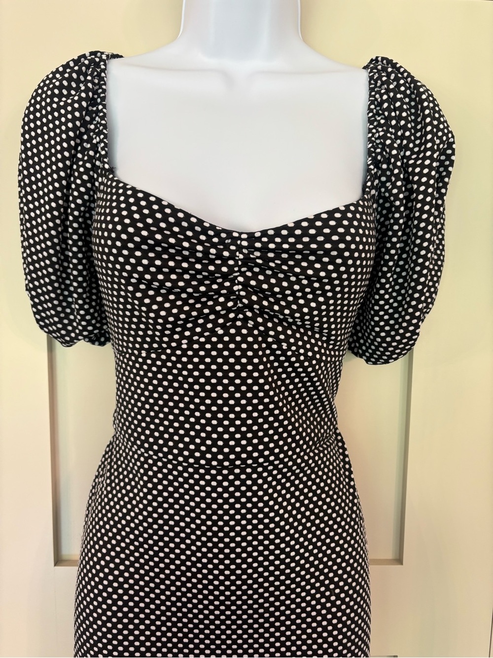 Betsey Johnson Polka Dot ruched pin up retro glam midi dress puff sleeve Sz 8 - Picture 4 of 9